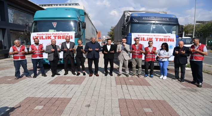 TUZLA’DAN YARDIM TIRLARI PAKİSTAN İÇİN YOLA ÇIKTI