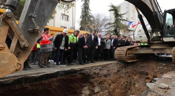 İBB Başkanı İmamoğlu ve Başkan Yüksel, Kartal’da Devam Eden Altyapı Çalışmalarını İnceledi