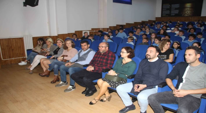 Kartal Belediyesi’nden 24 Okula Atık Toplama Konteyneri