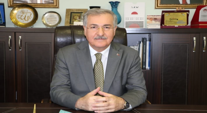 AK PARTİ Kartal İlçe Başkanı Ebubekir Taşyürek’in Yeni Yıl Mesajı CUMHURİYETİMİZİN 100. YILINI KUTLAYACAĞIMIZ 2023'E GİRMENİN MUTLULUĞU İÇİNDEYİZ