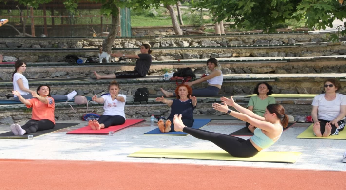 Kartal Belediyesi’nden Dünya Yoga Günü’ne Özel Etkinlik