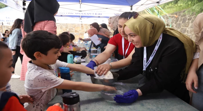 Kartal Belediyesi’nden Kreşli Çocuklara Bilim Şenliği