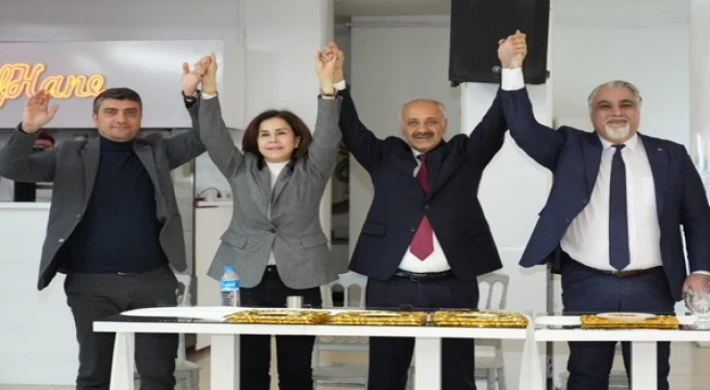 İYİ Parti Kartal Eski İlçe Başkanı Fuat Onbaşılı’dan Karakaya’ya Sürpriz Destek