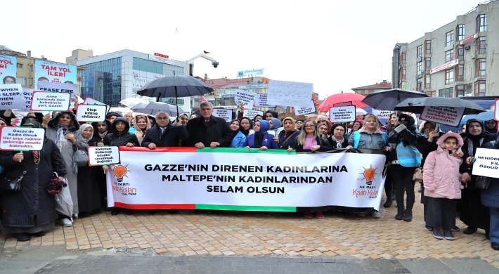 Kadem Başkan, Maltepe'de Sevgi Yürüyüşü'ne katıldı