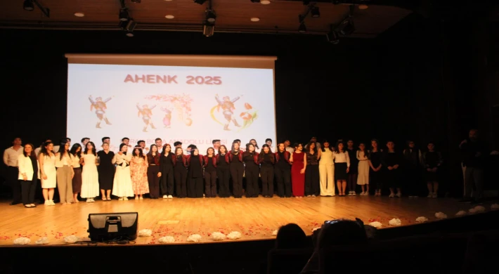 “AHENK” Projesi ile Kültür ve Sanat Sahneye Taşındı