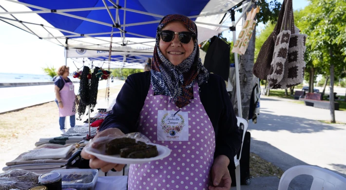 Kartal Sahil’de Kadın Emeği Rüzgârı Esti