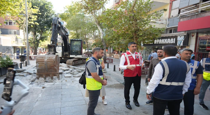 Başkan Yüksel, Tarihi Caddedeki Yenileme Çalışmalarını İnceledi