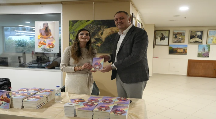 Gönülden Esintiler 2’ Karma Resim Sergisinin Açılışı Gerçekleştirildi