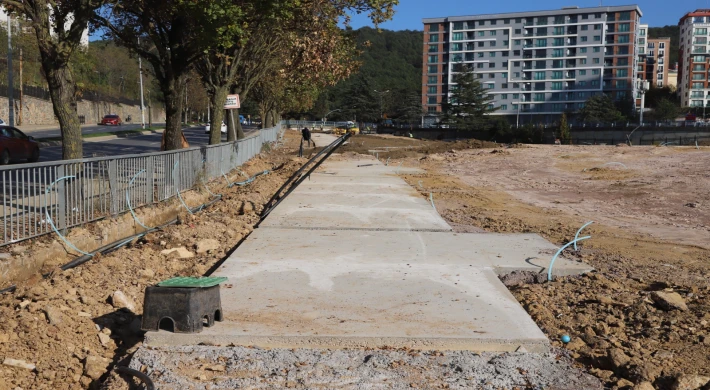 KARTAL’IN YEŞİL KORİDORU GENİŞLİYOR, KENTİN ORTASINA YENİ BİR DOĞA HATTI KURULUYOR!