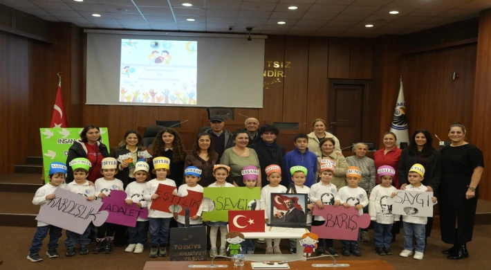 Kreş Öğrencilerinden Örnek Demokrasi Davranışı