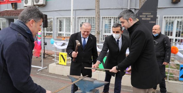 Başkan Gökhan Yüksel Kartallı Çocukların Nevruz Coşkusuna Ortak Oldu