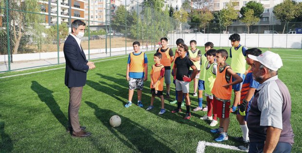 Başkan Yüksel Atalar Spor Kompleksi’ni yerinde inceledi