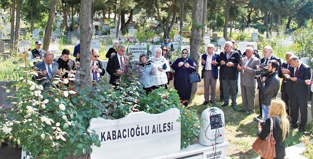 HÜSEYİN KABACIOĞLU MEZARI BAŞINDA ANILDI