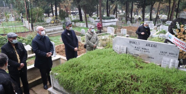 Mehmet Ali Büklü Vefatının 25. Yılında Mezarı Başında Anıldı