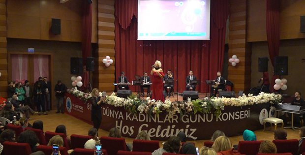 Tuzlalı Kadınlar, Kadınlar Günü Konserinde Buluştu