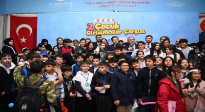 ÇOCUK GİRİŞİMCİLER ÇARŞISI, BU SEFER DEPREMZEDE ÇOCUKLAR İÇİN AÇILDI -TUZLALI ÇOCUKLAR KENDİ EŞYALARINI DEPREMZEDELER İÇİN SATIŞA SUNDU