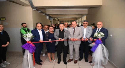 Aşık Veysel Yılı’na özel Tuzla’da Aşık Veysel müzik sınıfı açıldı , vefatının 50’nci Yıldönümünde Tuzla’da anıldı