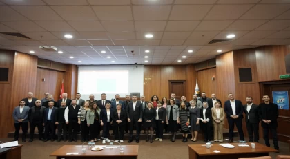 Kartal Belediyesi’nden 25 Kasım İçin Anlamlı Panel