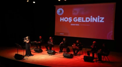 Ulu Önder Atatürk, Kartal’da Sevdiği Şarkılarla Anıldı