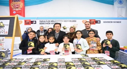 Tuzla Belediye Başkanı Dr. Şadi Yazıcı; -“Eğitim Kenti Tuzla’ vizyonumuzun meyvesini görüyoruz.Geleceğimizi emanet edeceğimiz çocuklarımız, yazarak tarihe not düşüyor”