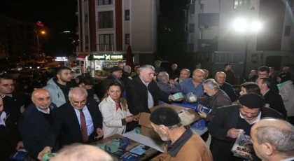 Cumhur İttifakı AK Parti Maltepe Belediye Başkan Adayı Kadem Ekşi, kandil programına katıldı