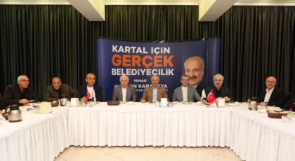 CUMHUR İTTİFAKI BELEDİYE BAŞKAN ADAYI KARAKAYA, TAKSİCİ ESNAFIYLA KAHVALTIDA BİR ARAYA GELDİ