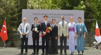 İstanbul Köy Hizmetleri Anadolu Lisesi’nde Bunkasai Etkinliği Gerçekleşti