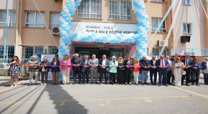 TUZLA HALK EĞİTİMİ MERKEZİ’nin yıl sonu, ‘’SANAT ŞÖLENİ’’ büyük beğeni topladı