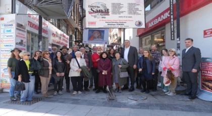 Kartal’da ‘Dünya Sanat Günü’ Tüm Güne Yayılan Etkinliklerle Kutlandı