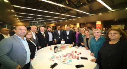 AK Parti İstanbul İl Başkanlığı’ndan Muhtarlar Gününe Özel Buluşma