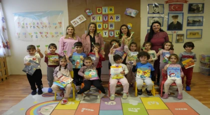 Kartal Belediyesi’nden Çocuklara Kitapları Sevdiren Etkinlik; ‘Bir Kitap, Bir Dostluk’