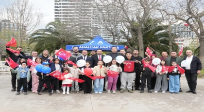 KARTAL SAHİLİNDE 23 NİSAN COŞKUSU: YOĞUN KATILIM, RENKLİ GÖRÜNTÜLER