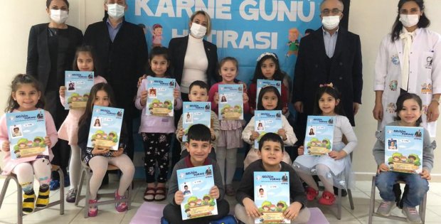 Kartal Belediyesi Kreşlerinde Karne Heyecanı Yaşandı