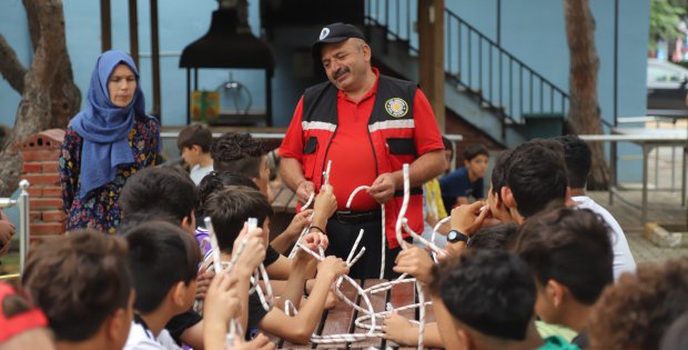 Kartal Belediyesi’nden Kimsesiz Çocuklara Öğretirken Eğlendiren Eğitim