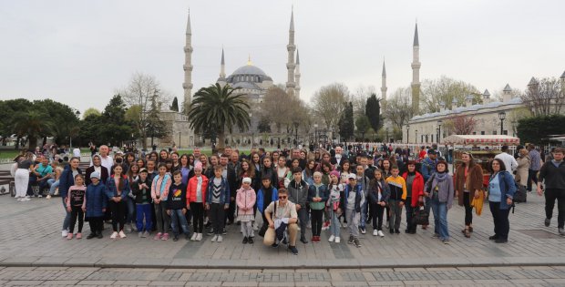 Kartal Belediyesi’nden Misafir Çocuklara Şehir Turu 