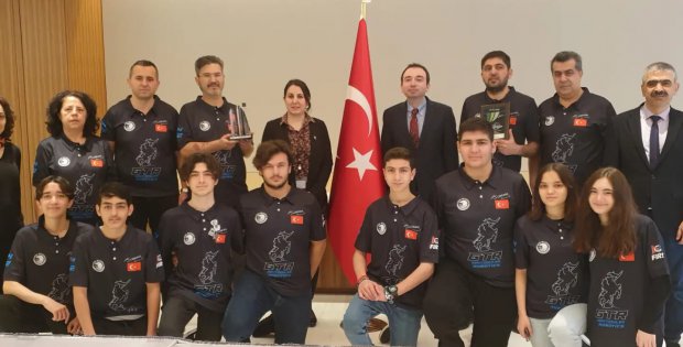 Kartallı Göktürkler Takımı ABD’den Ödülle Döndü